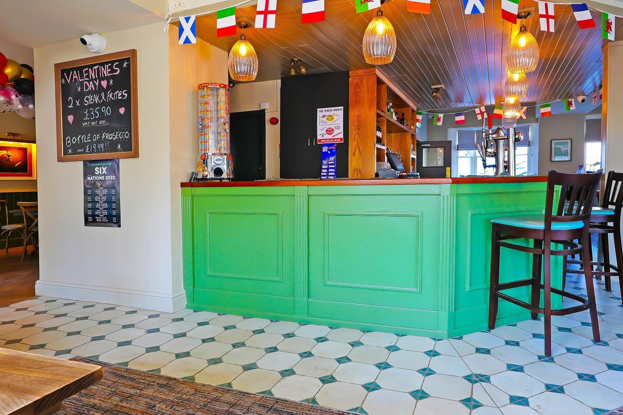Hotel Oyo The White Horse, Ripon North Yorkshire Extérieur photo