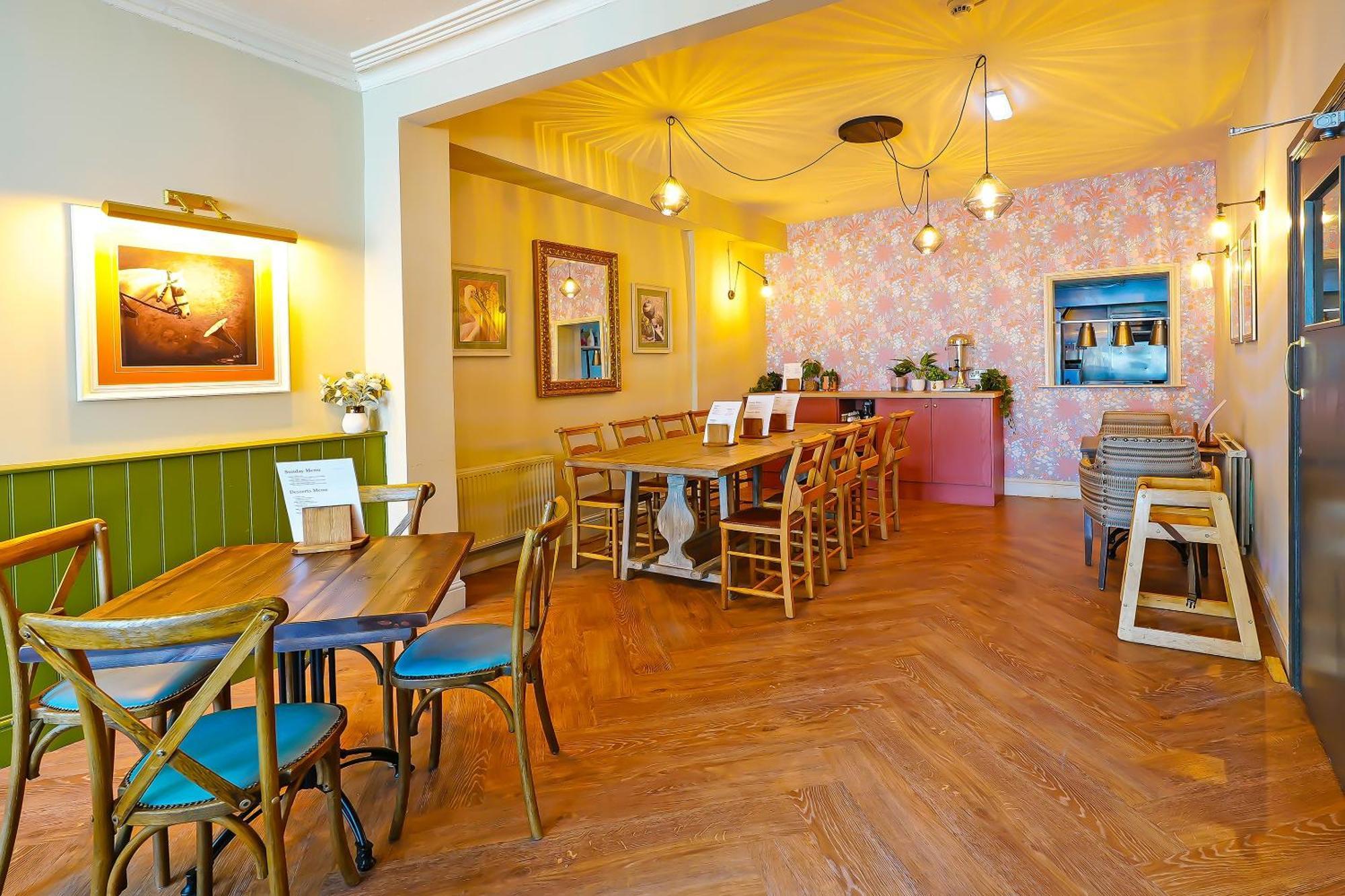 Hotel Oyo The White Horse, Ripon North Yorkshire Extérieur photo